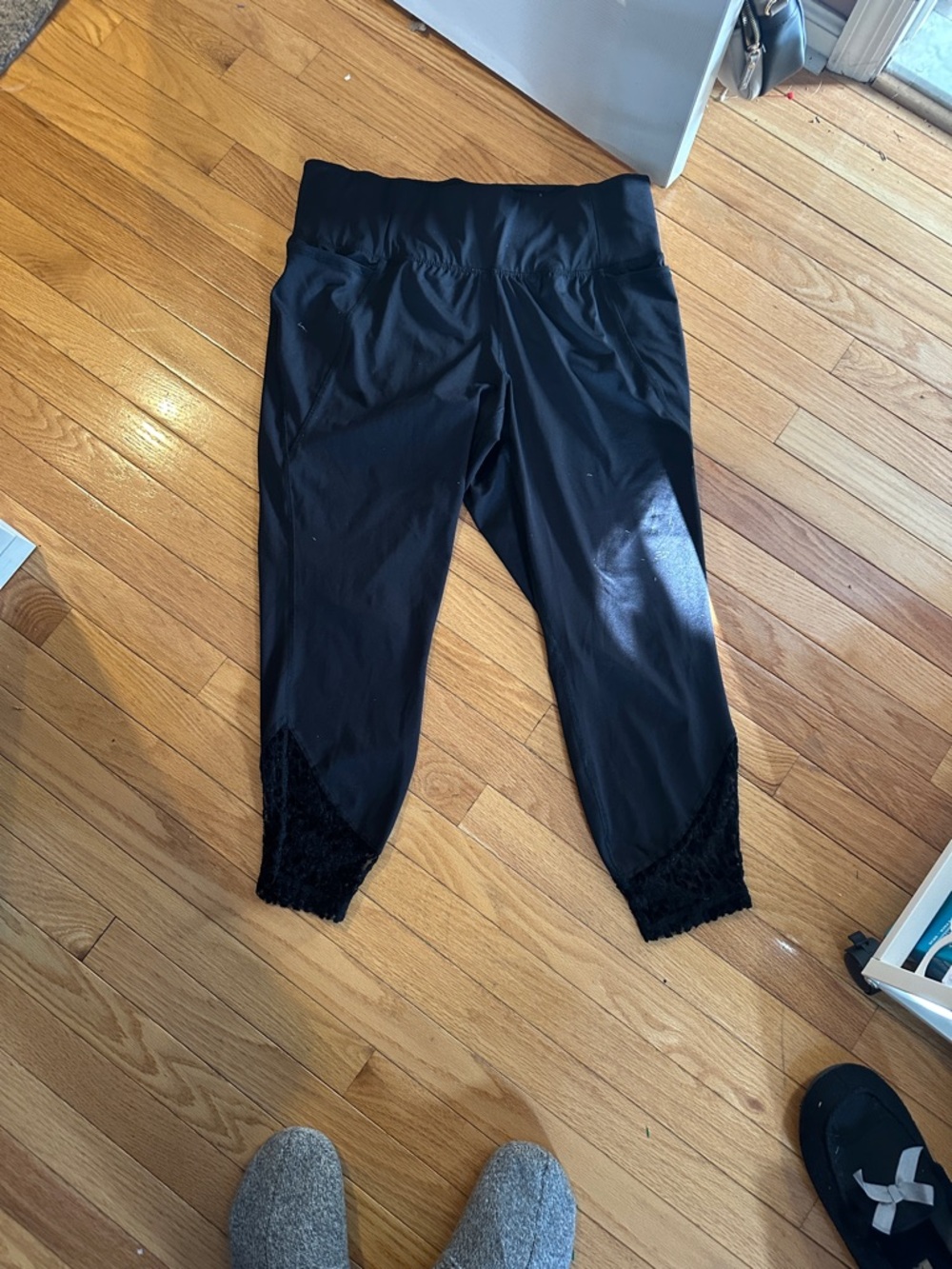 Livi Active Black Capri Leggings with Lace Trim